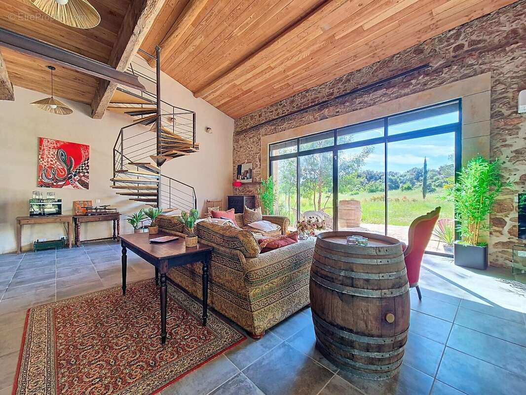 Maison à CEBAZAN