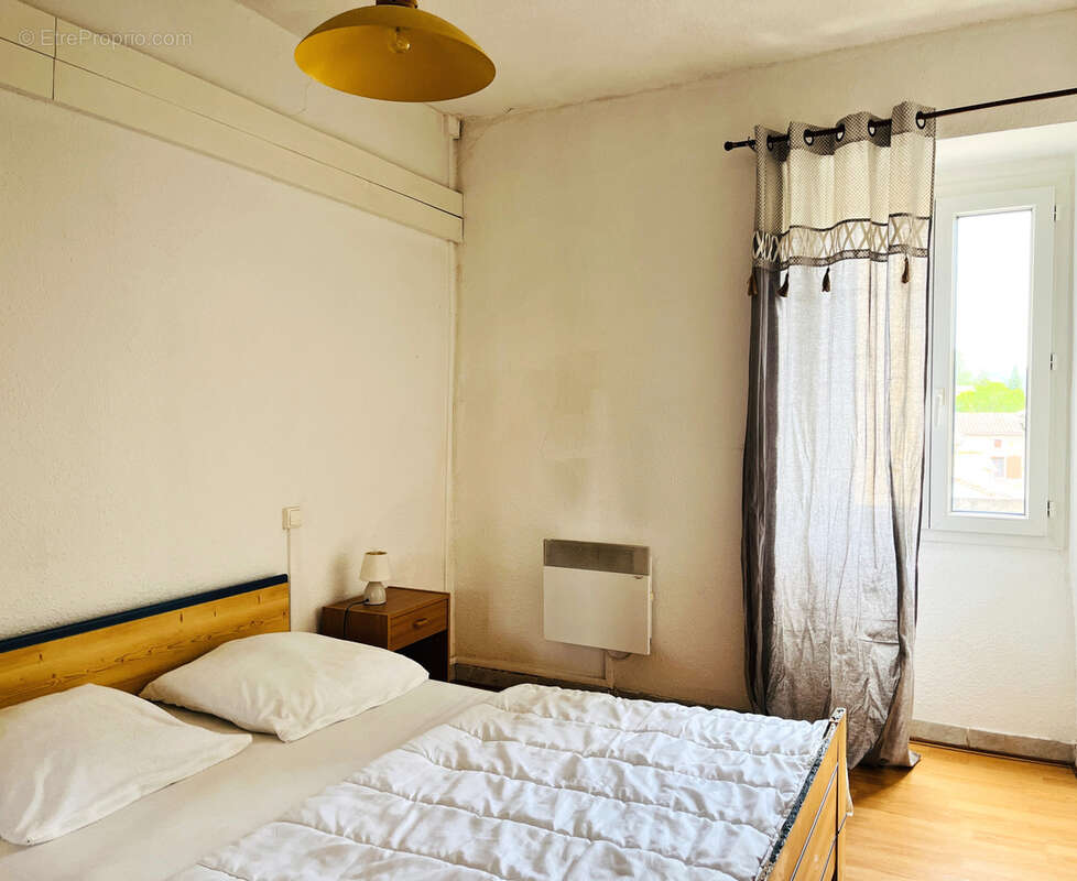 Appartement T5 duplex, vue et terrasse (Mimosa), parking dans résidence avec piscine, parc et terrain de pétan - photo 7