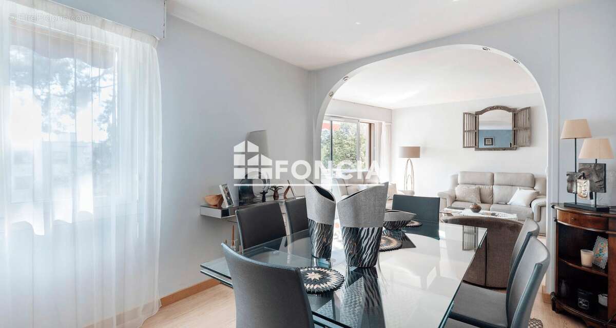 Appartement à PALAISEAU