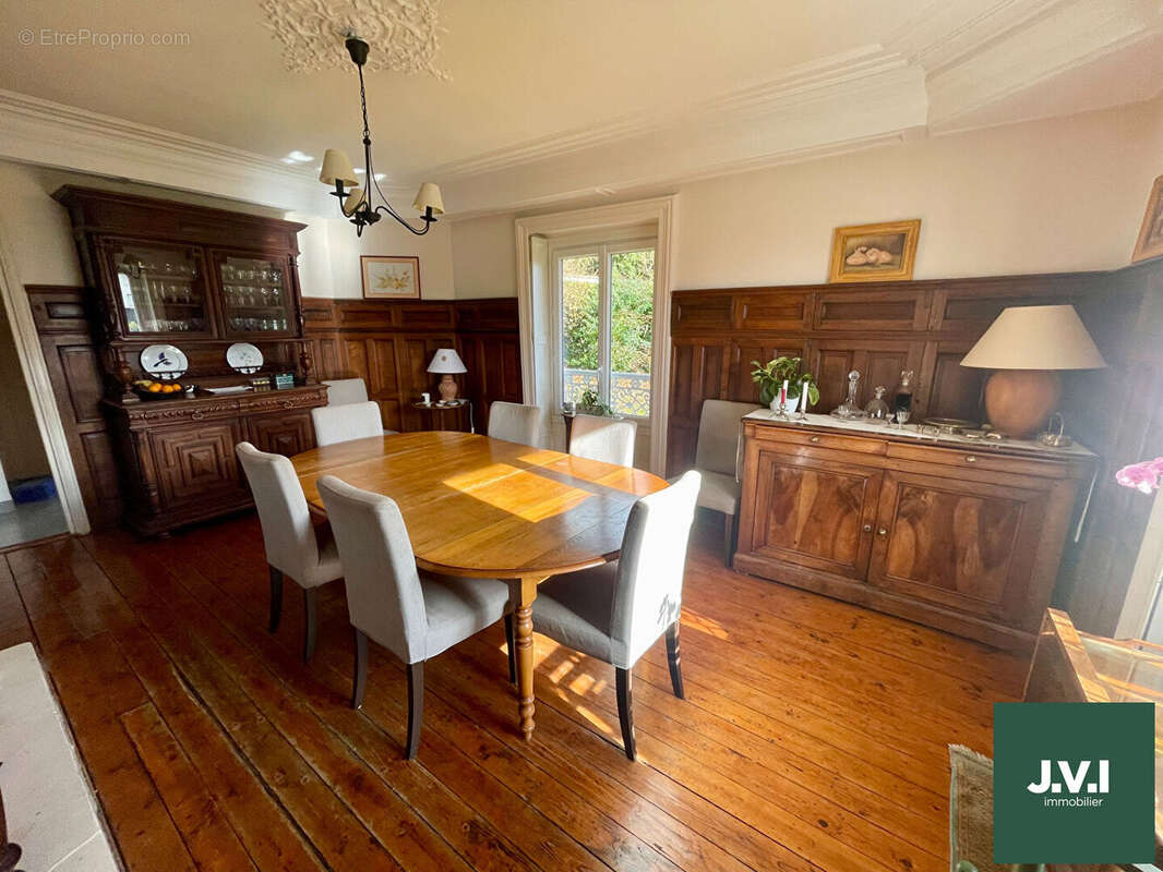 Maison à MONTMORENCY