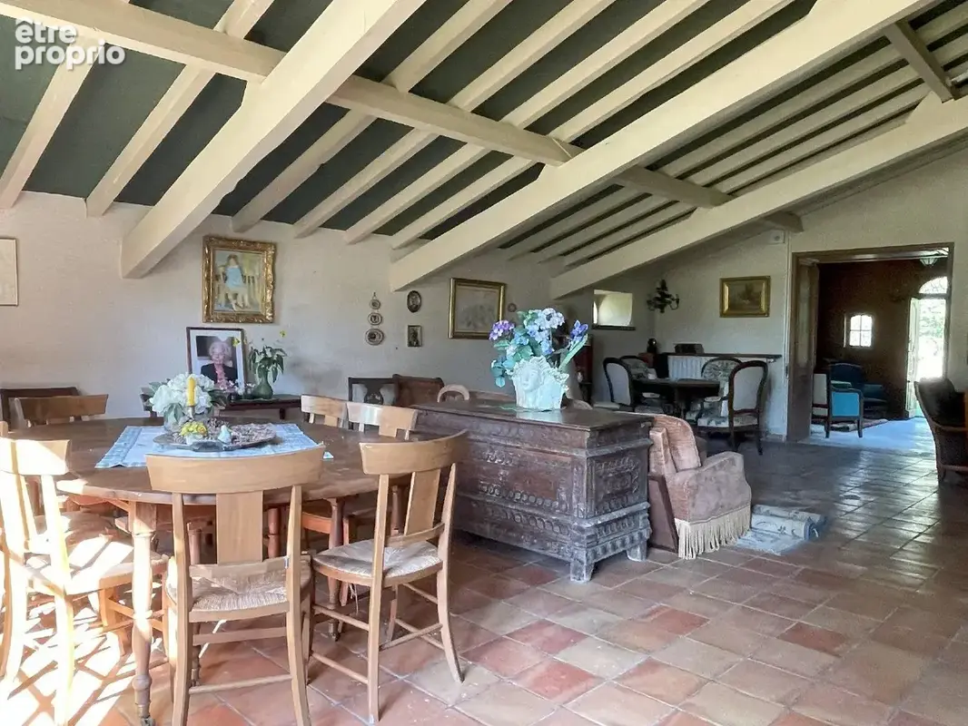 Un hameau privé dans le nord du Gers - photo 7