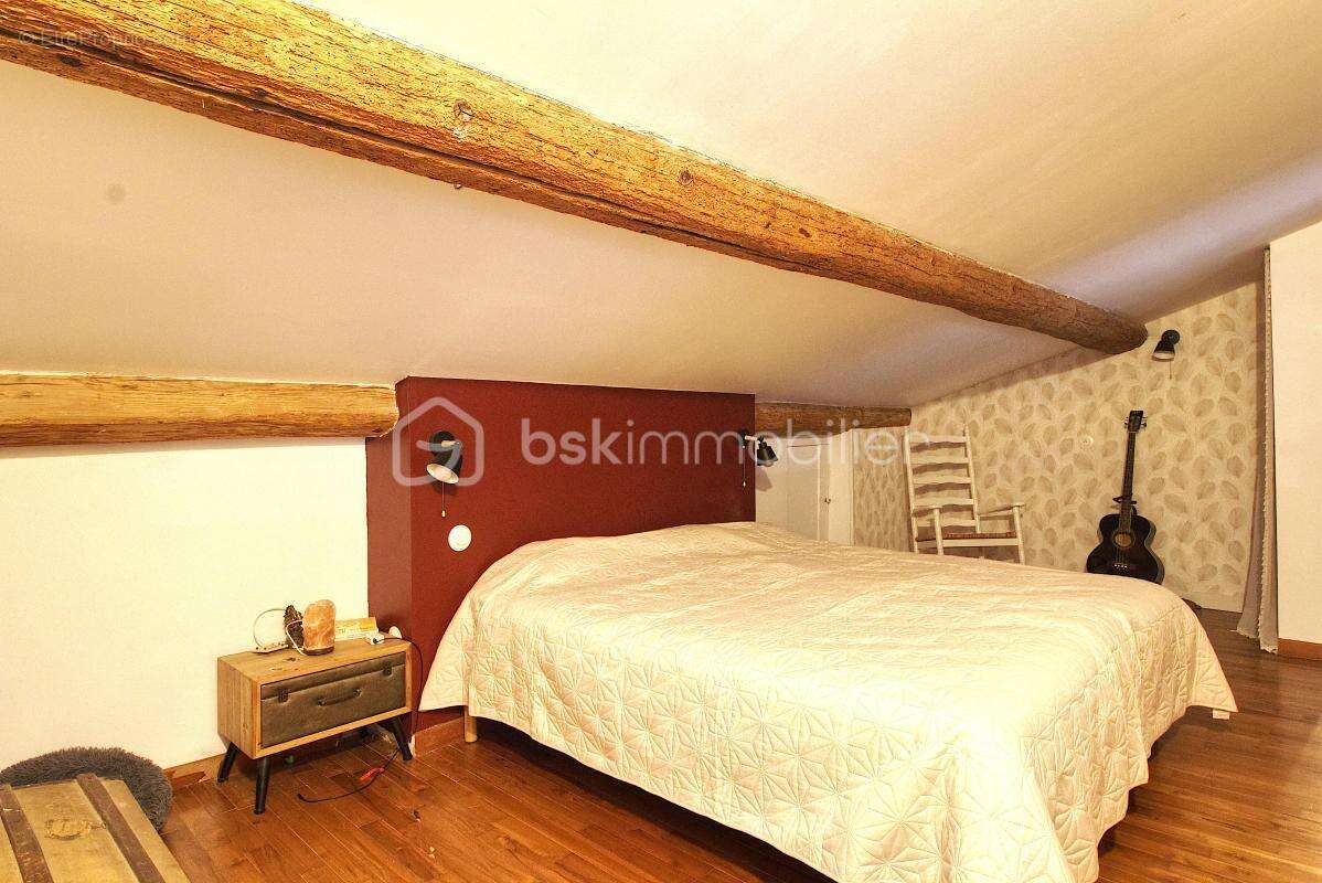 Appartement à LUNEL