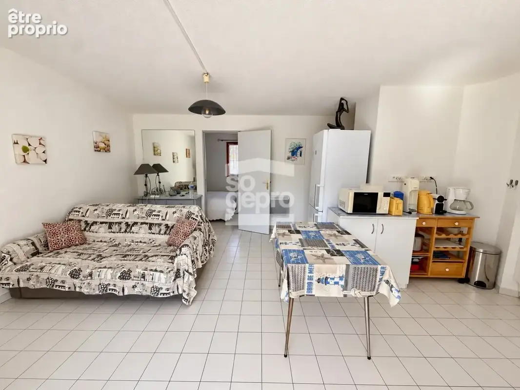 Réf : 2351 - Vente 3 Pièces rez-de-jardin avec parking, secteur Richelieu ! - photo 10