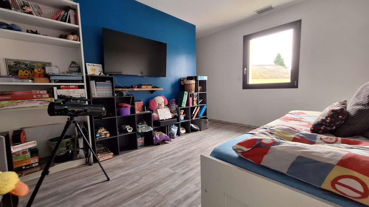 Maison à CHANAT-LA-MOUTEYRE