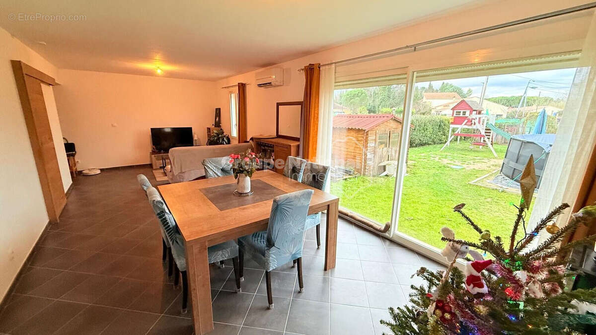 Maison à LORIOL-DU-COMTAT