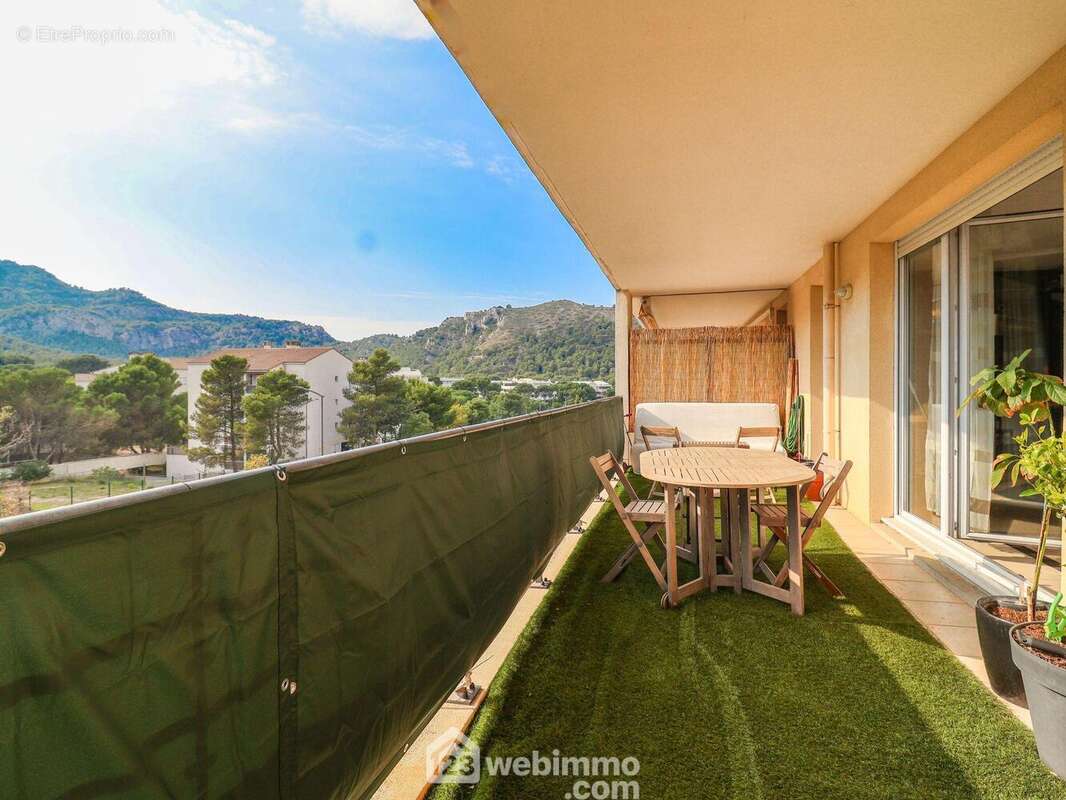 Appartement à MARSEILLE-9E
