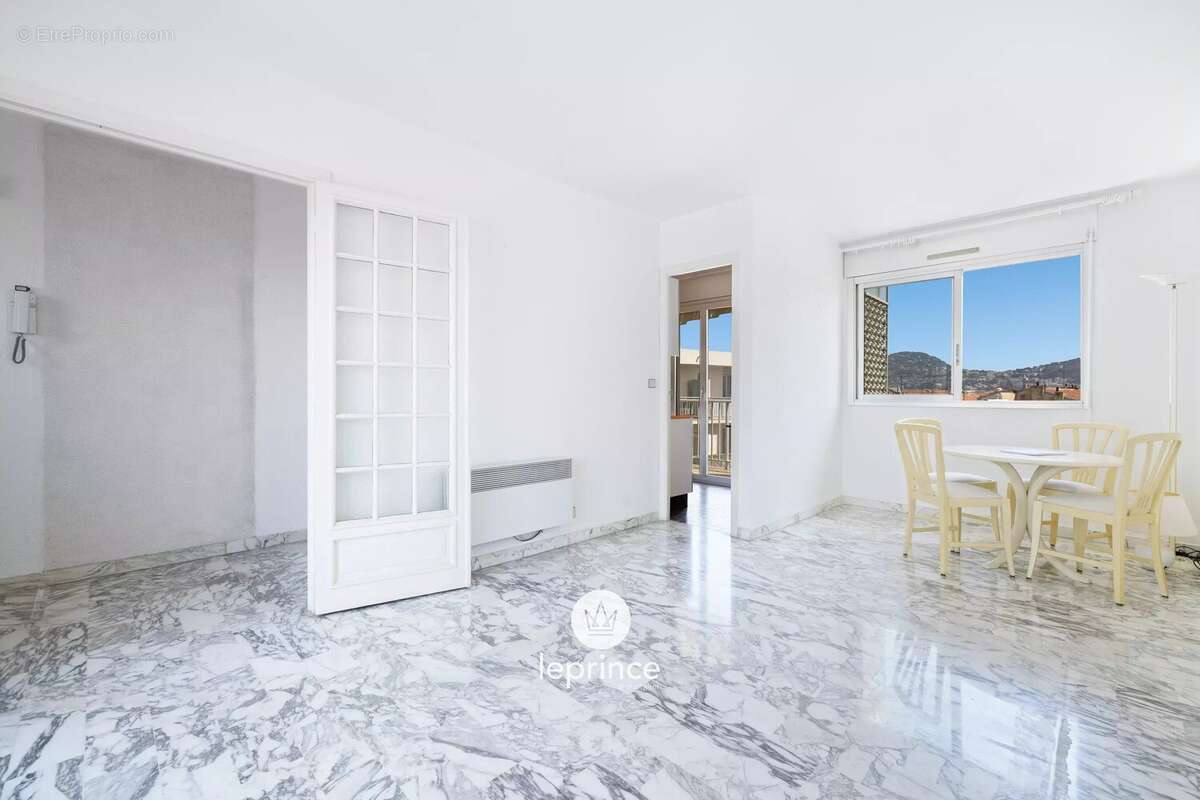 Appartement à NICE