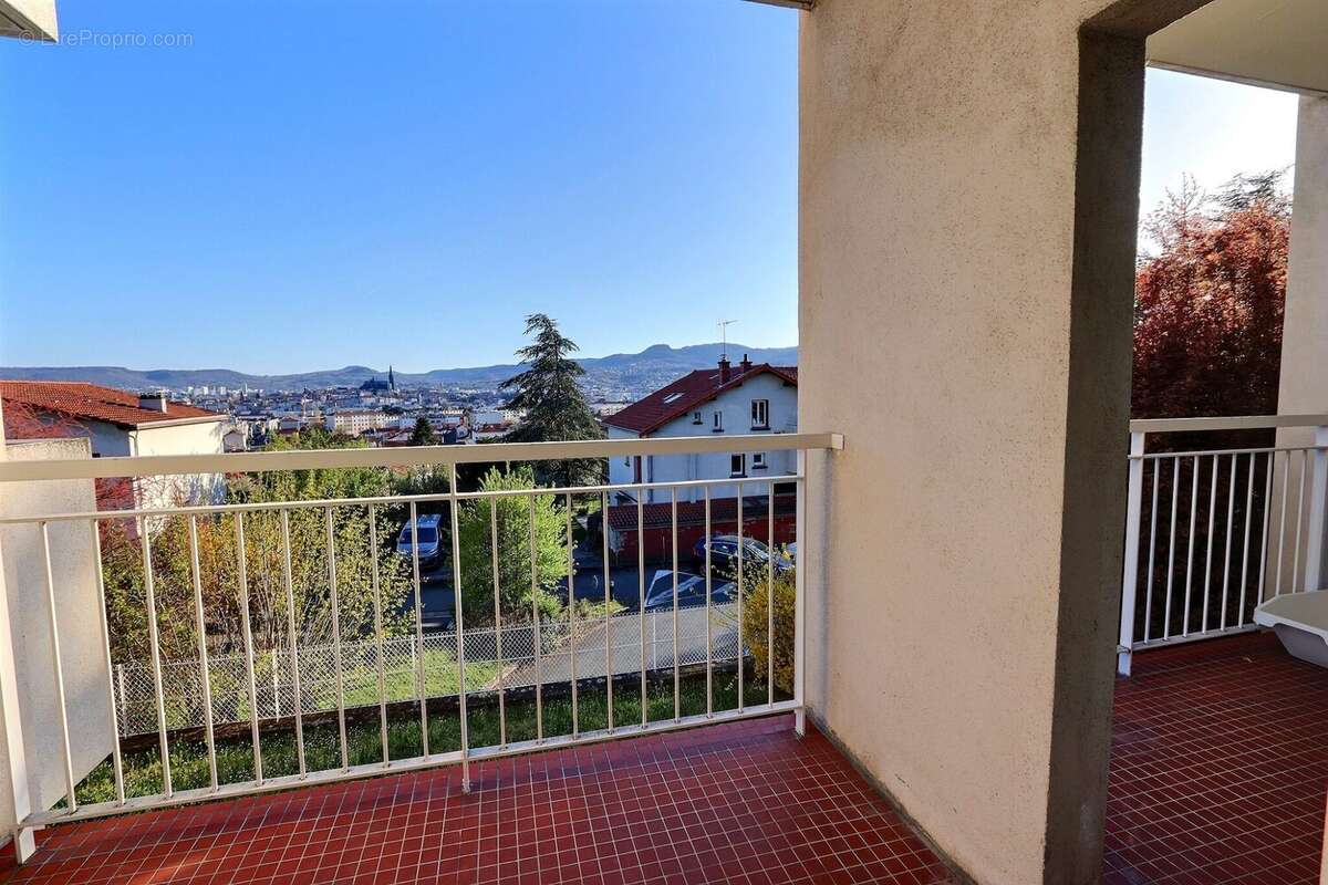 Appartement à CLERMONT-FERRAND