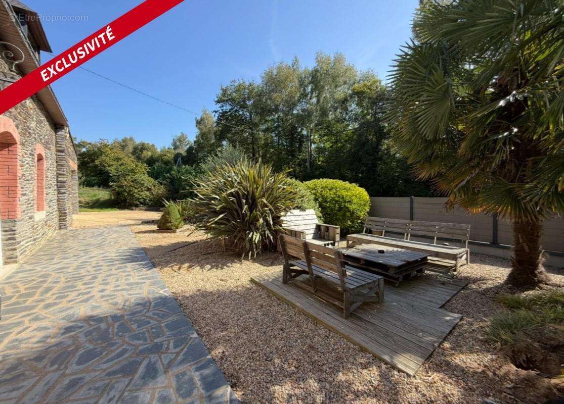 Maison à MALESTROIT