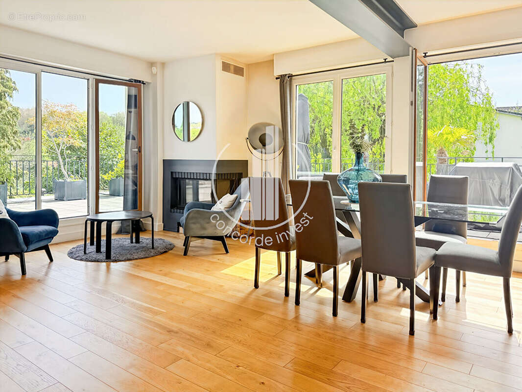 Maison à LA CELLE-SAINT-CLOUD