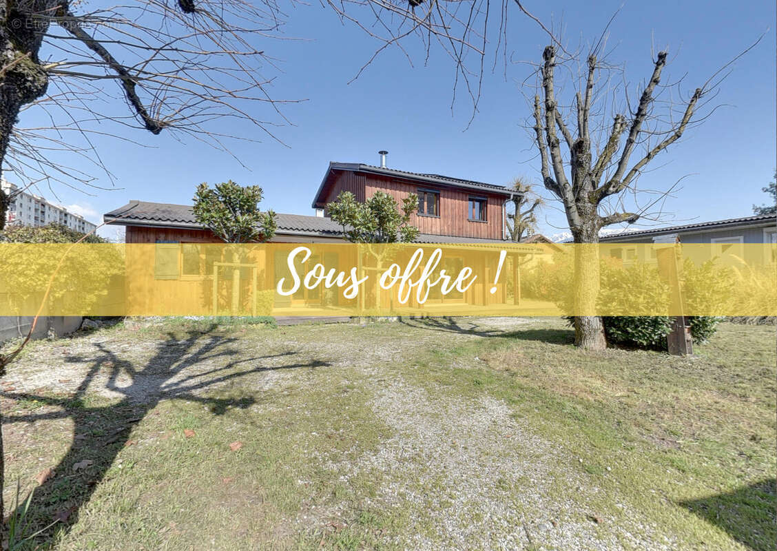 Maison à ECHIROLLES