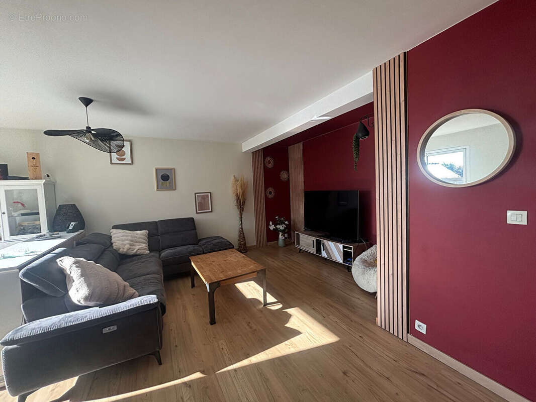 YFFINIAC : Maison 5 pièces 142 m2 env - photo 9