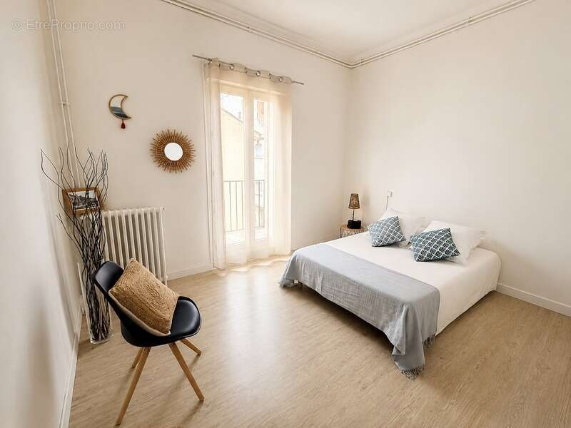 Maison de ville 5 chambres avec jardin dans le quartier des Arènes à Béziers - photo 12