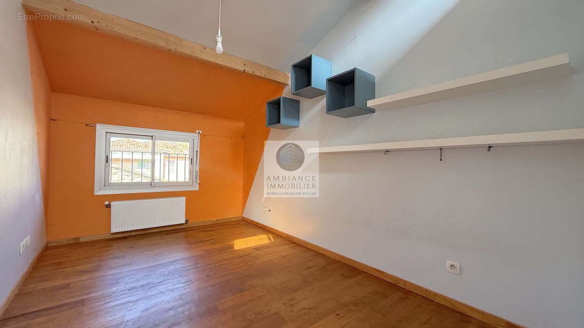 Maison à LIVRON-SUR-DROME