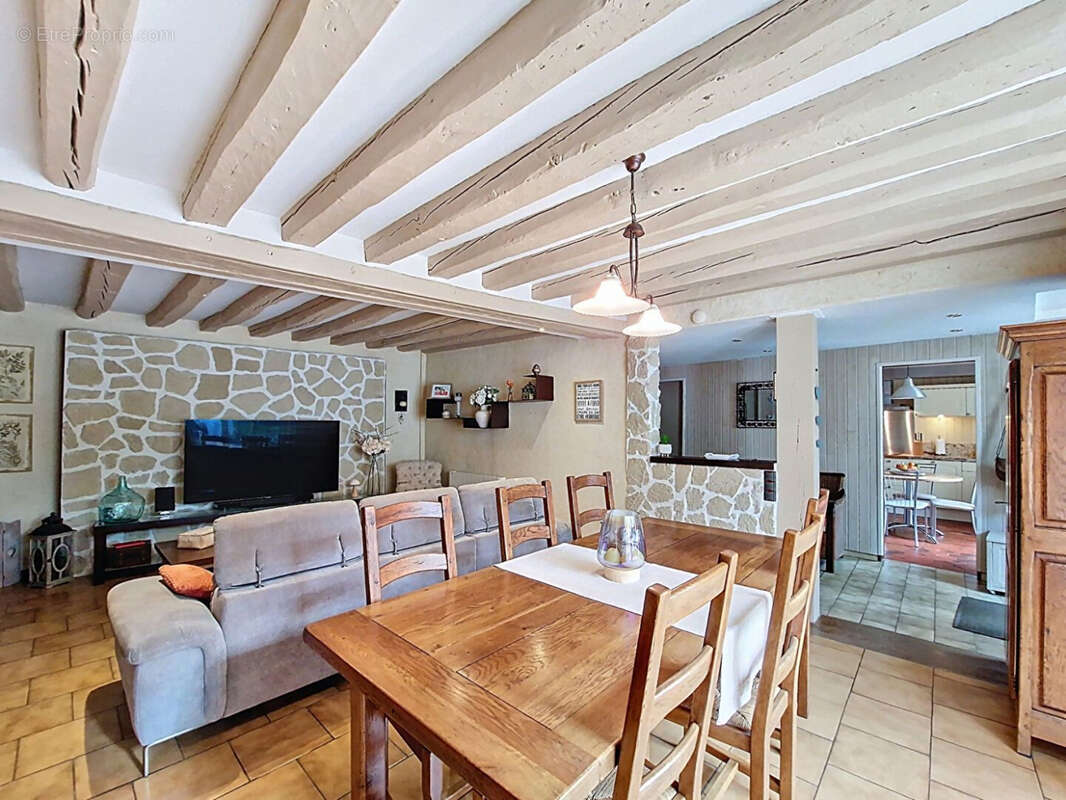 Maison à MAGNY-EN-VEXIN