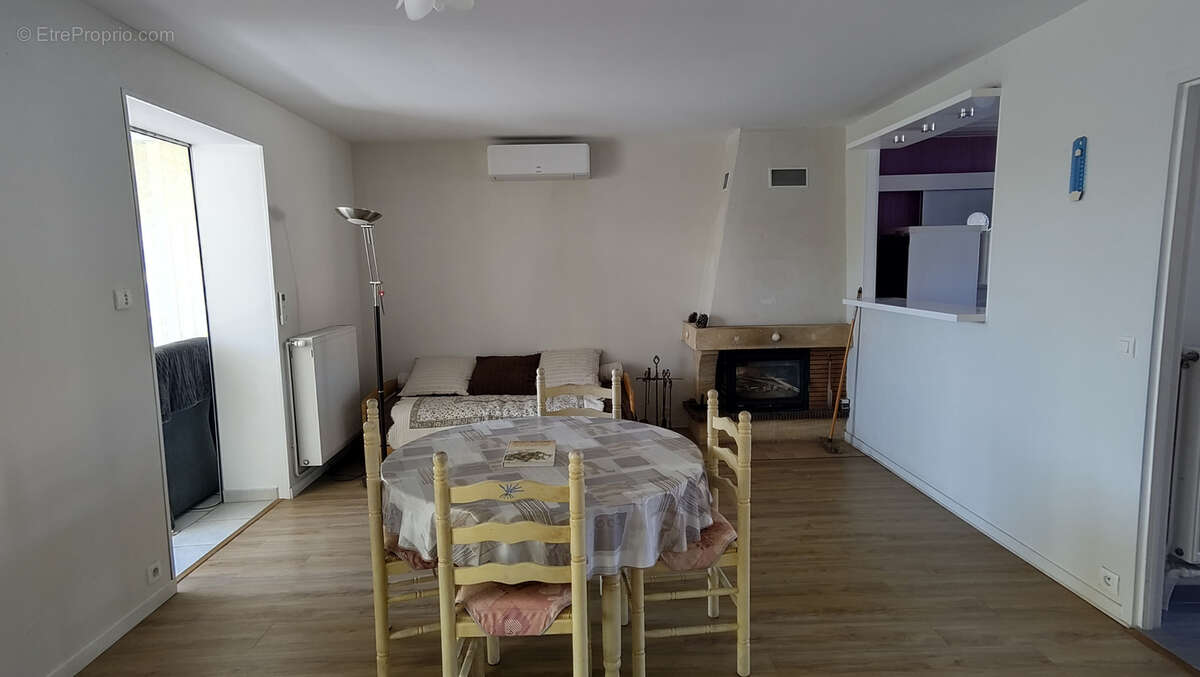 Maison à CHAZAY-D&#039;AZERGUES