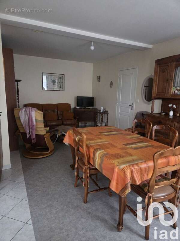 Photo 2 - Appartement à NAINTRE