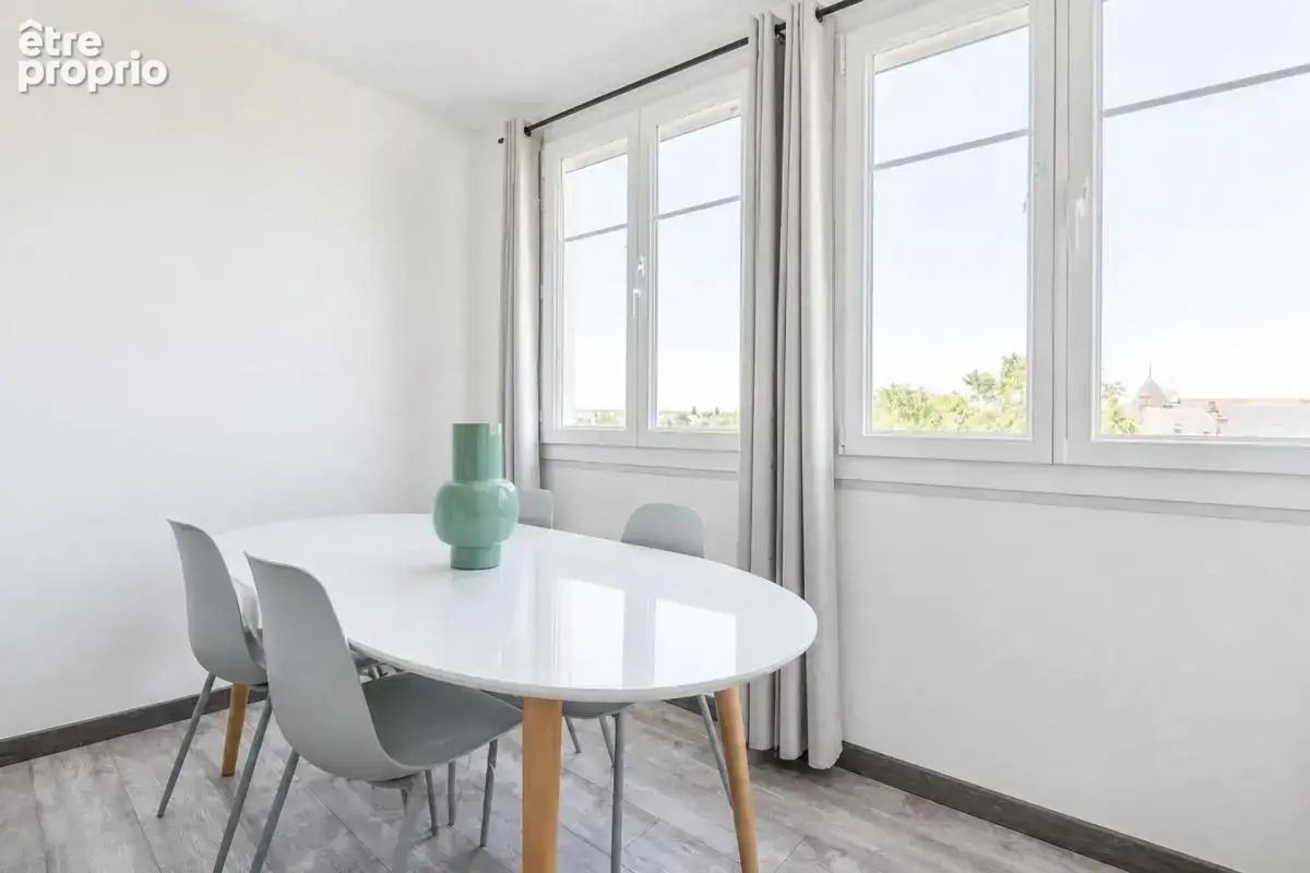 TROYES – Appartement T5 de 83,41 m² – 4 chambres – Ascenseur - photo 3