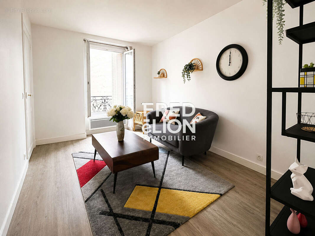 Appartement à PARIS-12E