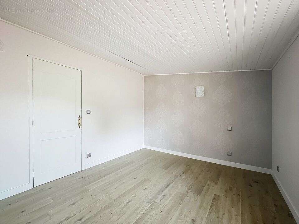 Maison à FRIGNICOURT