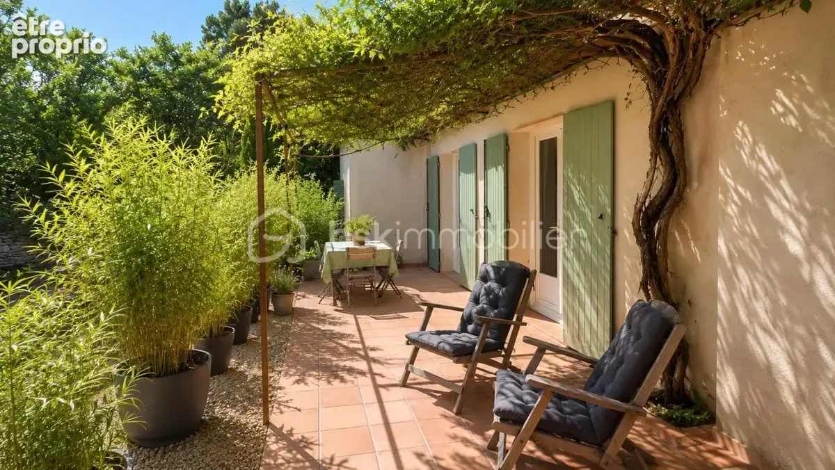 NÉOULES – Propriété de caractère d'environ 240 m² – Famille, patrimoine & revenus – Terrain de 2 600 m² avec piscine - photo 19
