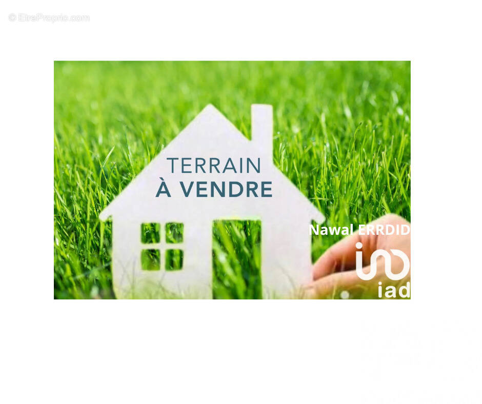 Photo 1 - Terrain à ROMILLY-SUR-SEINE
