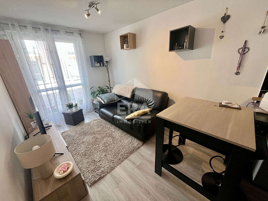 Appartement à VILLEPREUX