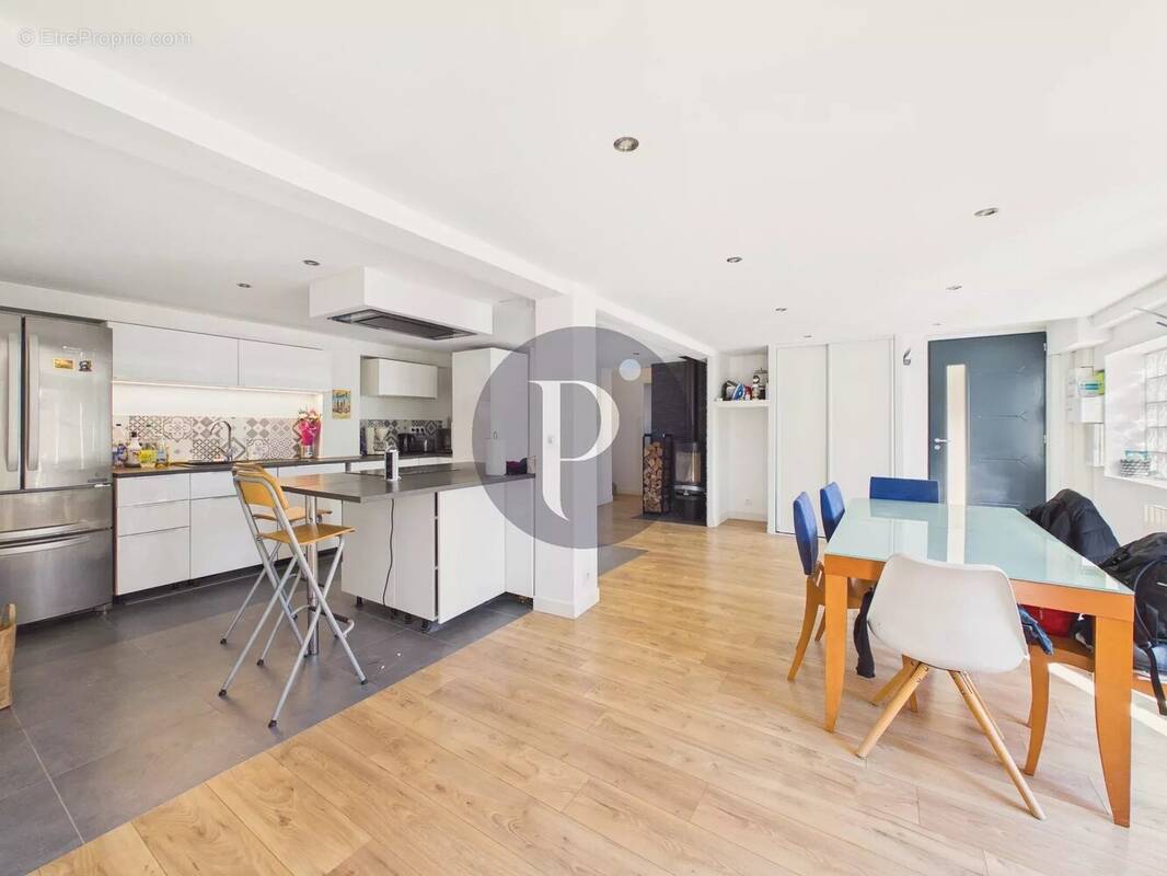 Appartement à FONTENAY-AUX-ROSES