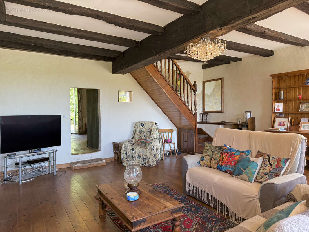 Maison à SAUVETERRE-DE-GUYENNE