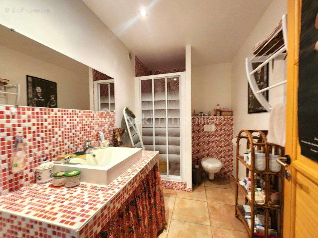 Appartement de 33 m2 avec piscine, place de parking et cave - photo 8