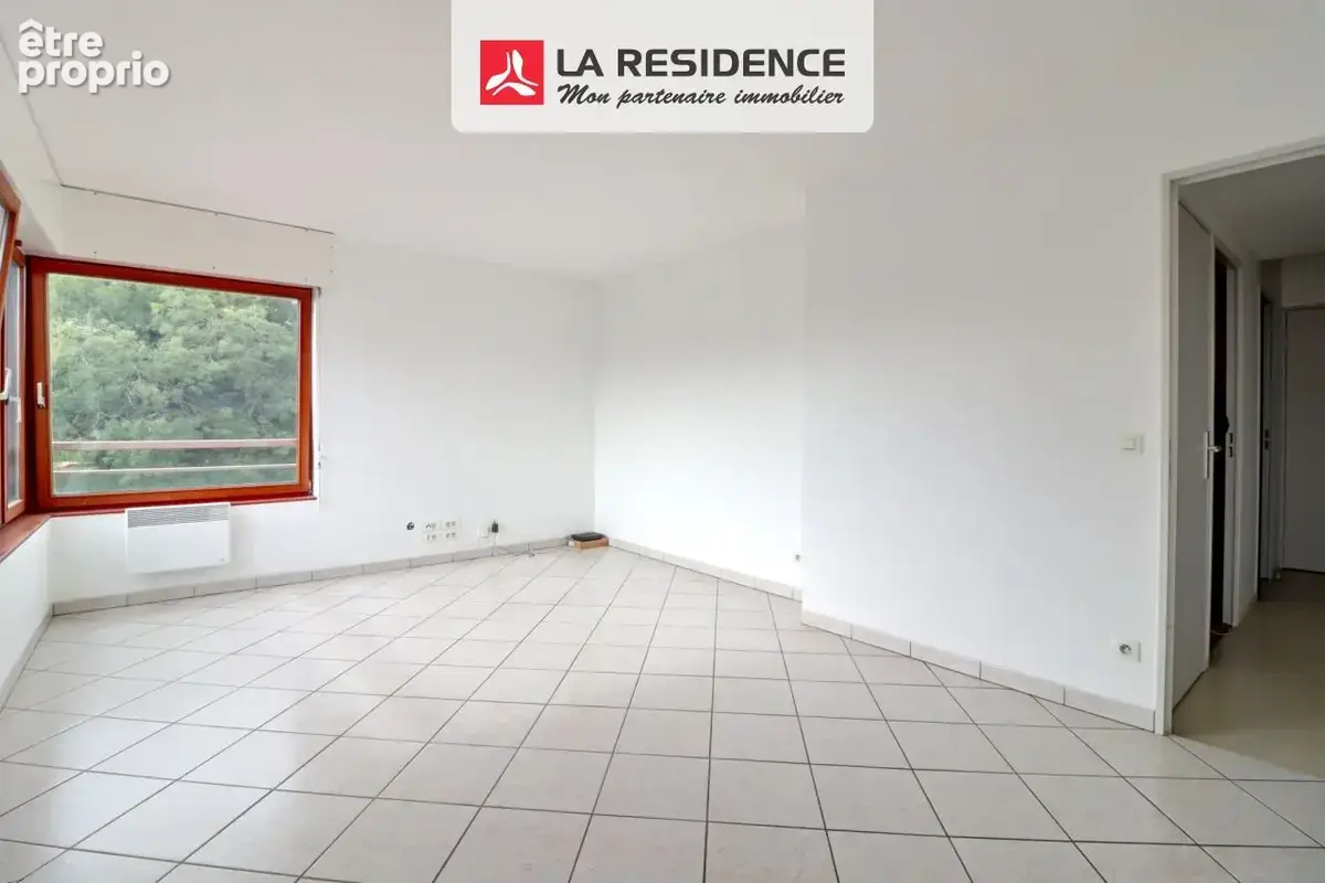 Appartement 2 pièces 51 m² à vendre à Maurepas (78310) - photo 3