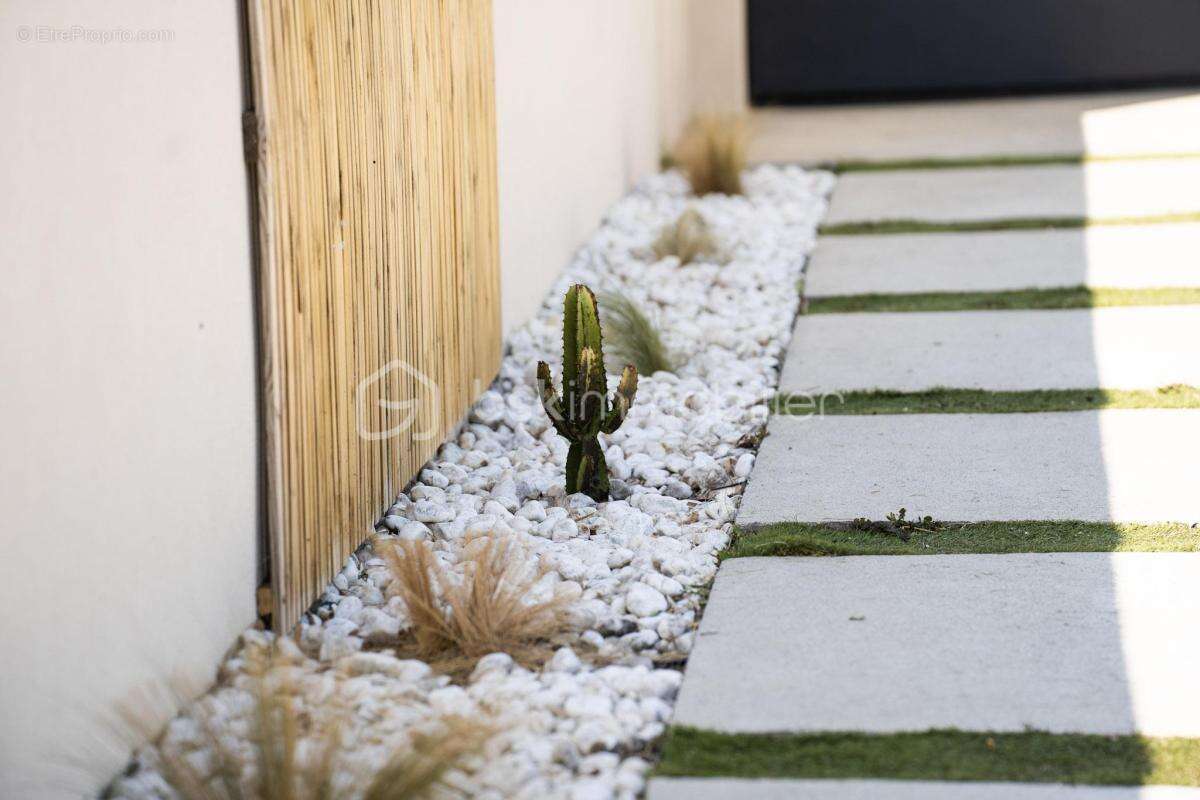 Maison à BOURGOIN-JALLIEU