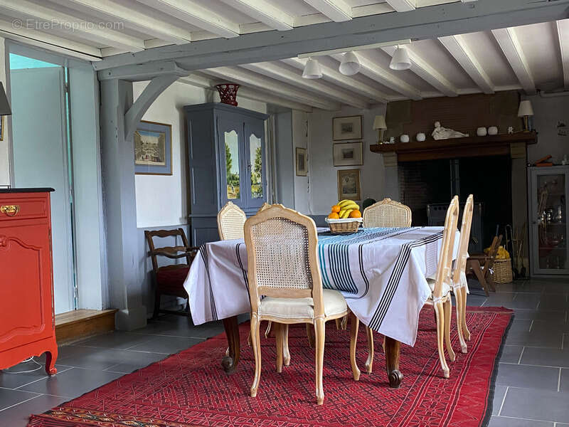 Maison à LA SAUSSAYE