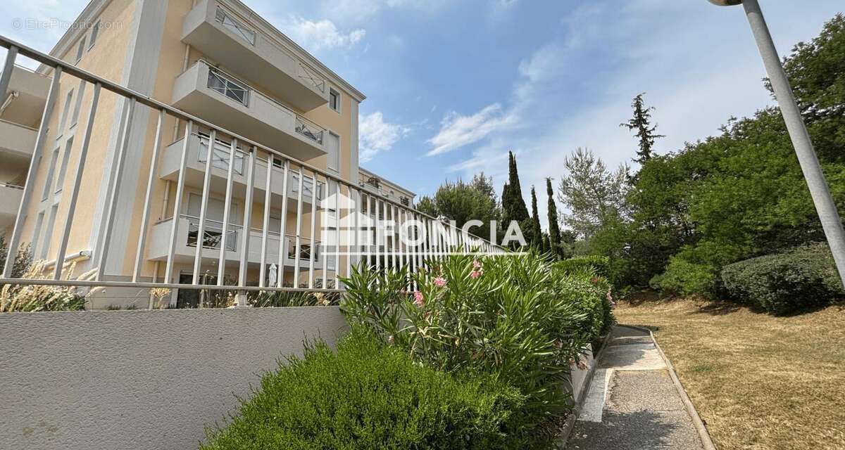 Appartement à HYERES