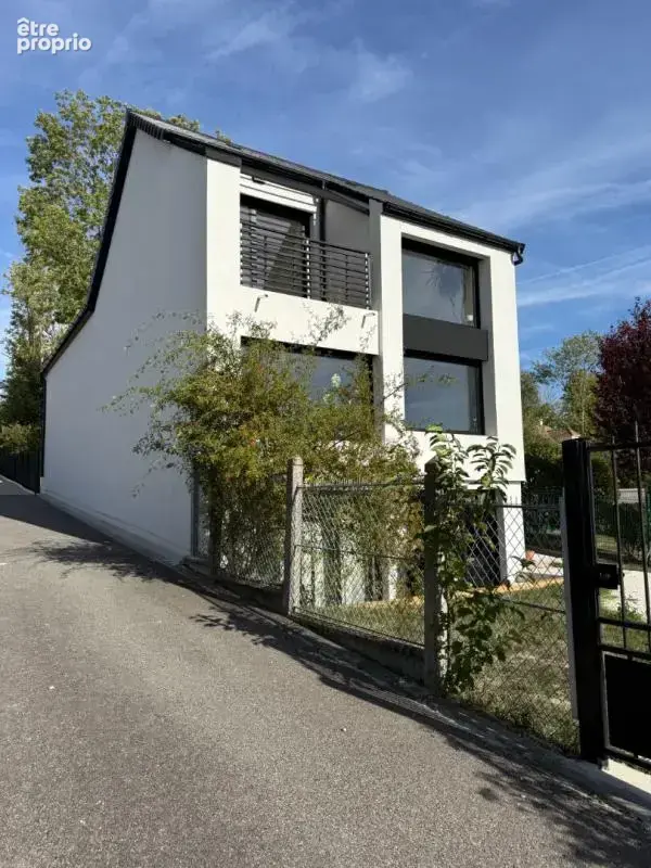 Maison  D'architecte   à Villiers Saint Frederic 7 pièce(s) 187 m2 - photo 2