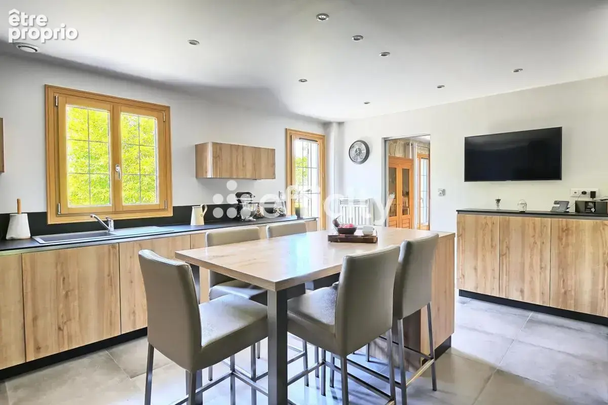Maison 156 m² à Savigny-Sur-Orge  - photo 4
