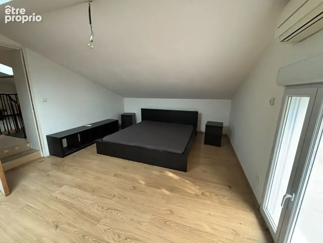 Maison en pierre à Montpon-Ménestérol 5 pièce(s) 126 m2 - photo 5