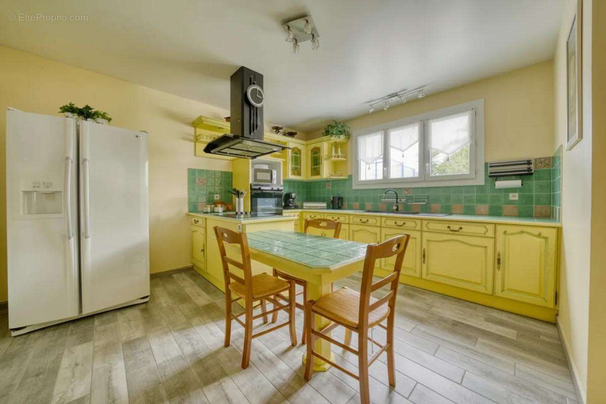 Maison à SAINT-JUST-LUZAC