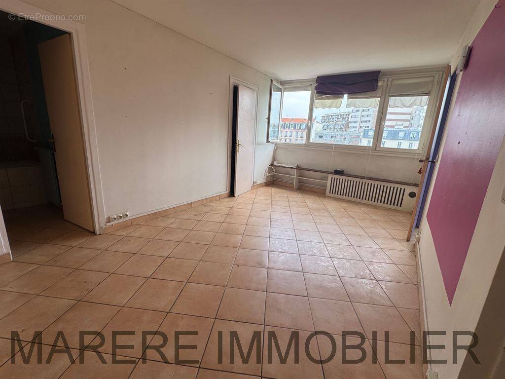Appartement à PARIS-20E
