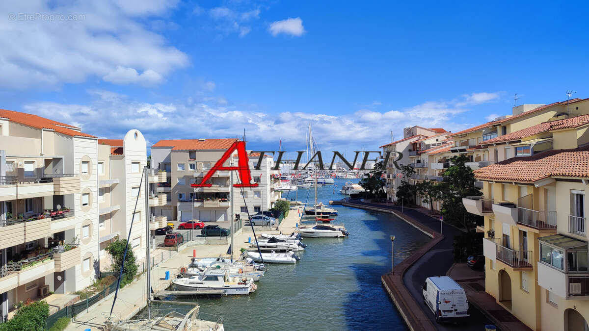 Appartement t3 + mezzanine, parking - canet port - photo 3