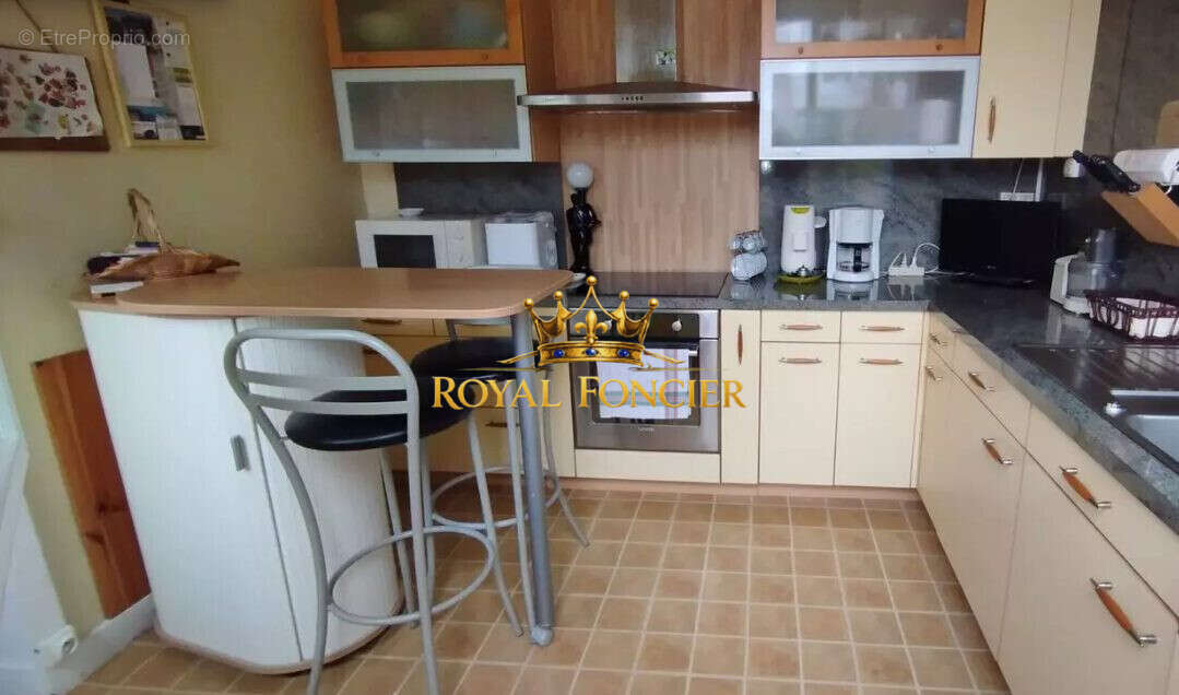 cuisine A et E  - Maison à PREUILLY-SUR-CLAISE