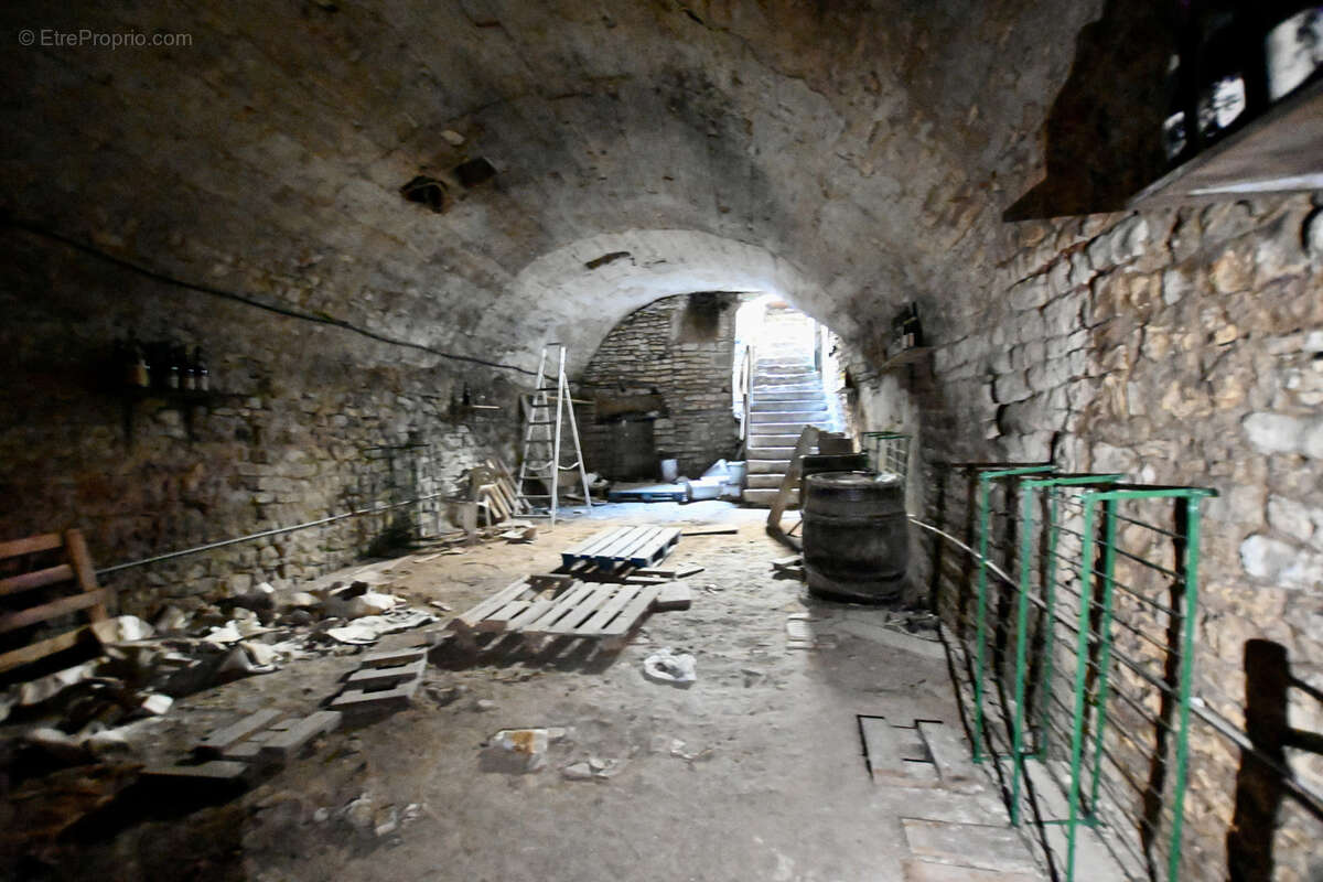 Appartement à VEZELAY
