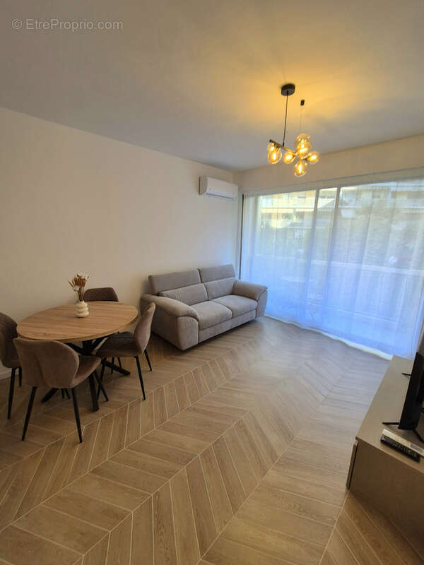 Appartement à MENTON