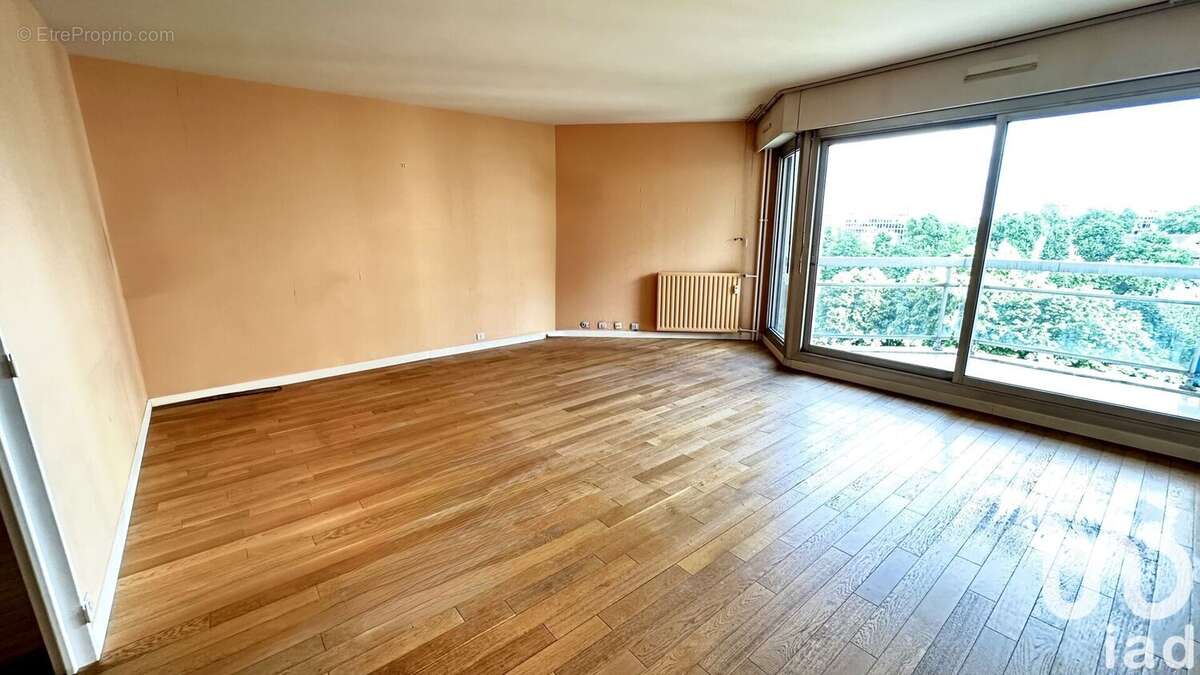 Photo 5 - Appartement à COURBEVOIE