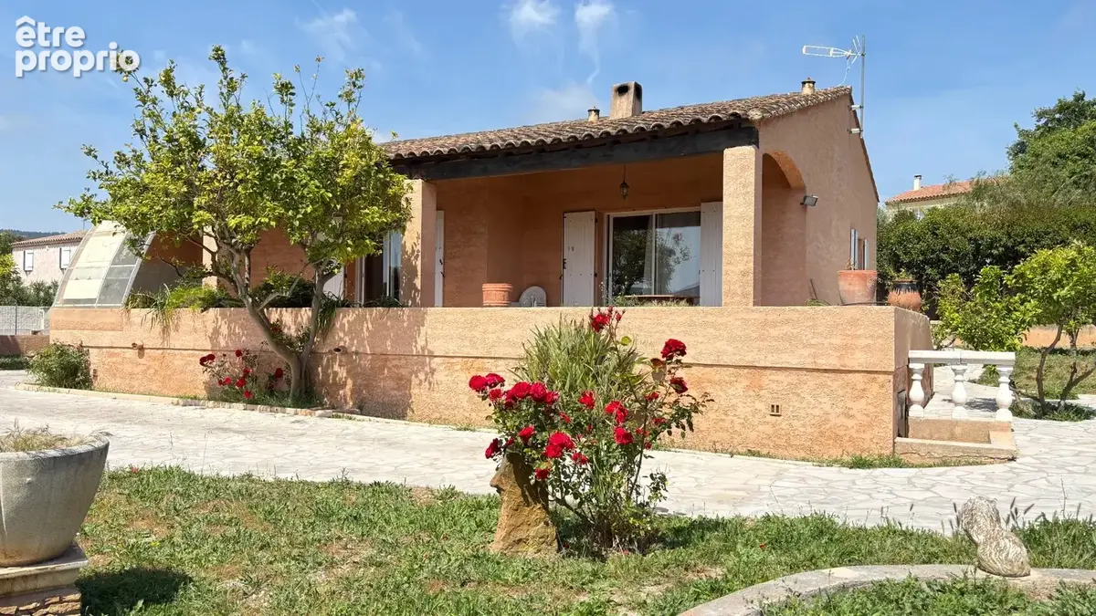 Maison traditionnelle de 110 m² type 4 – Terrain 1 011 m² - photo 3