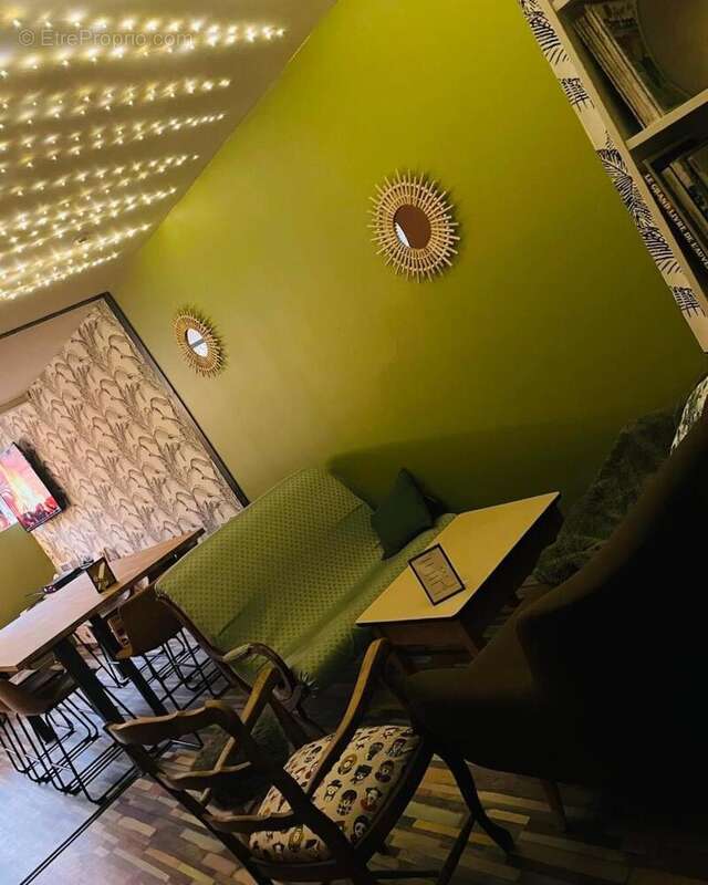 Photo 5 - Commerce à RIOM-ES-MONTAGNES