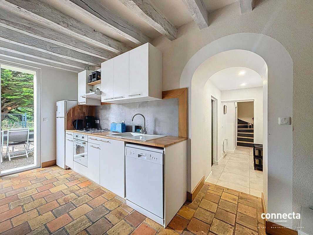 Maison à POCE-SUR-CISSE