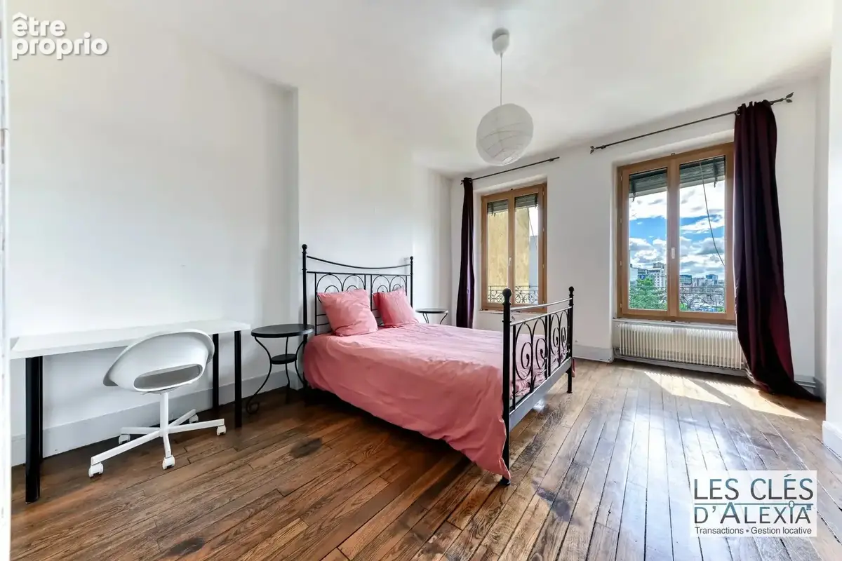 Appartement T4 de caractère à deux pas du Parc de la Tête d’Or - photo 5