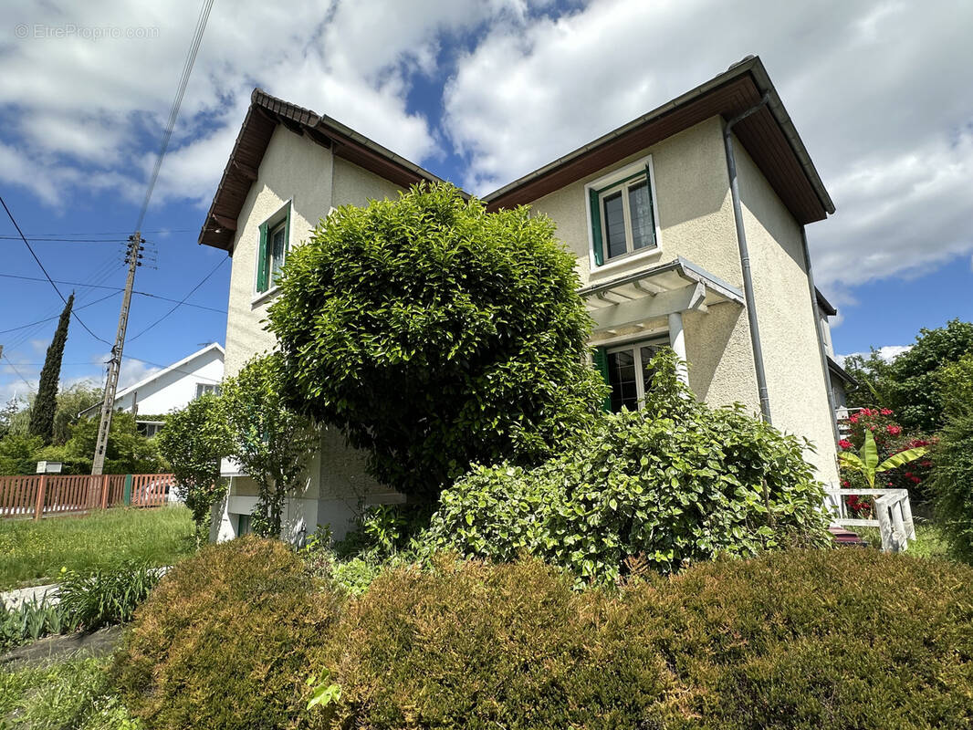 Maison à PARAY-VIEILLE-POSTE