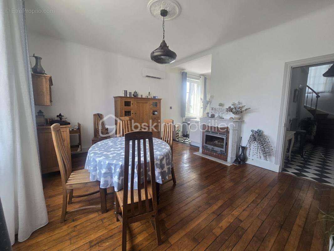 Maison à FRONTIGNAN